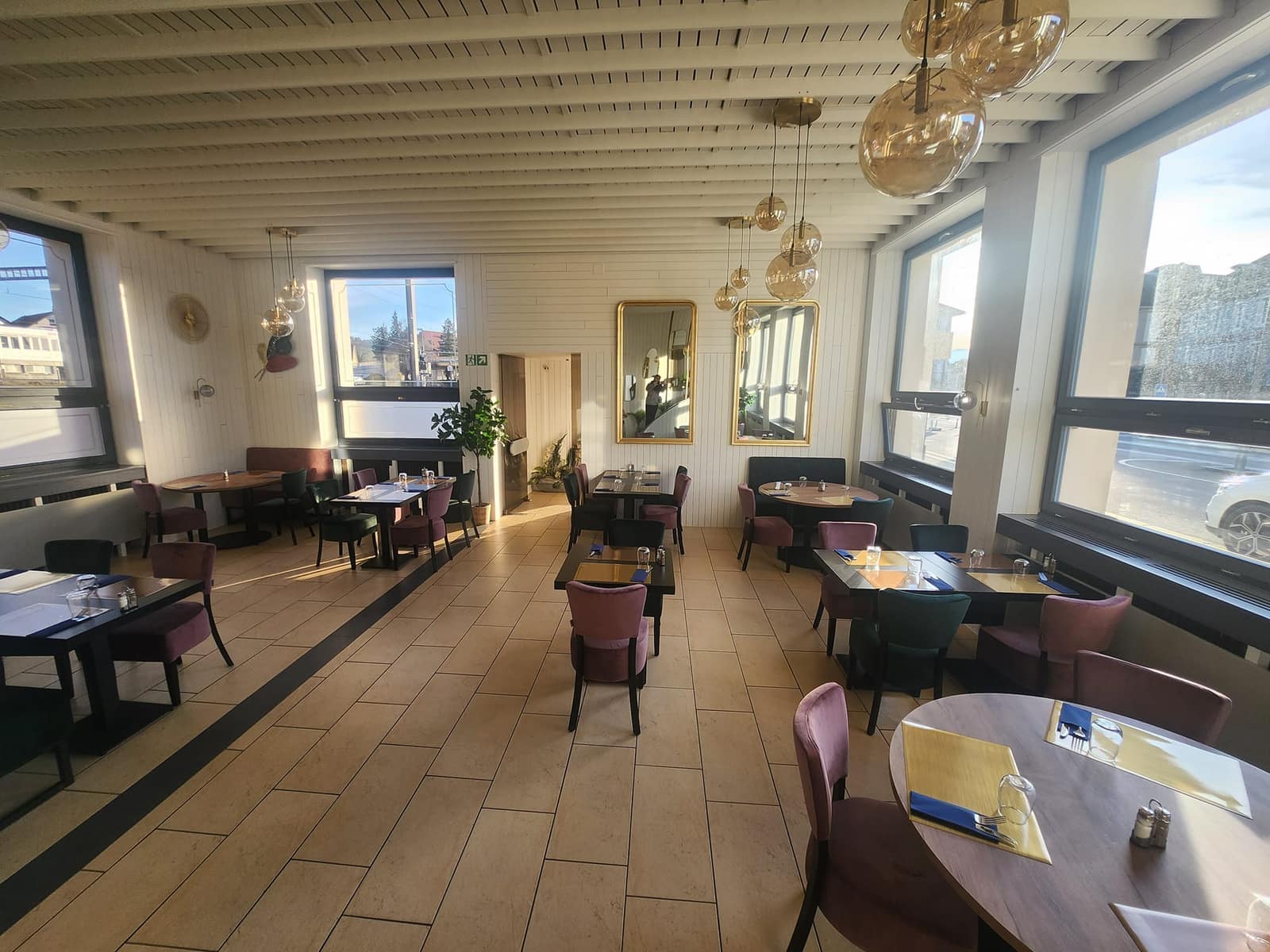 Buffet de la Gare — Cuisine méditerranéenne & Pizzeria à 2900 Porrentruy